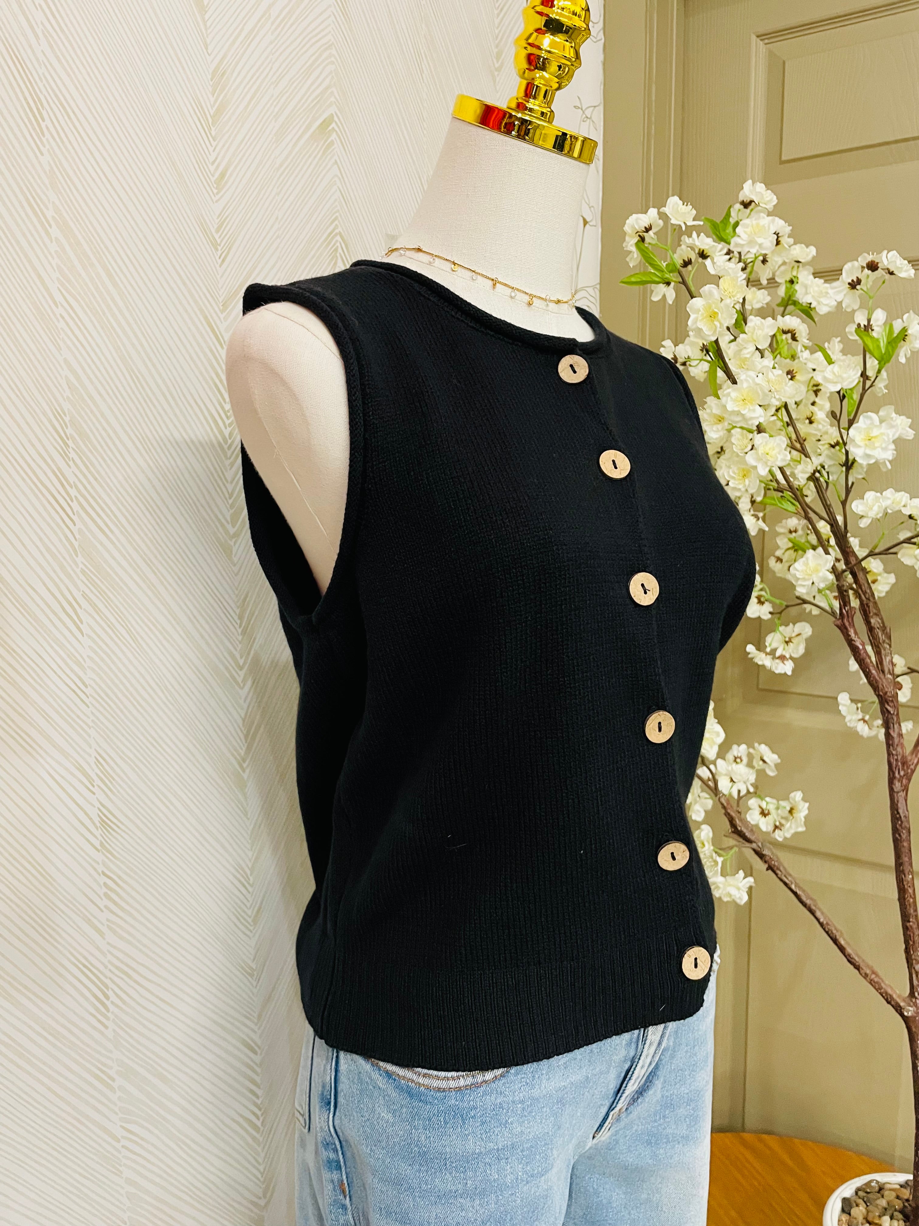 Button down knit vest