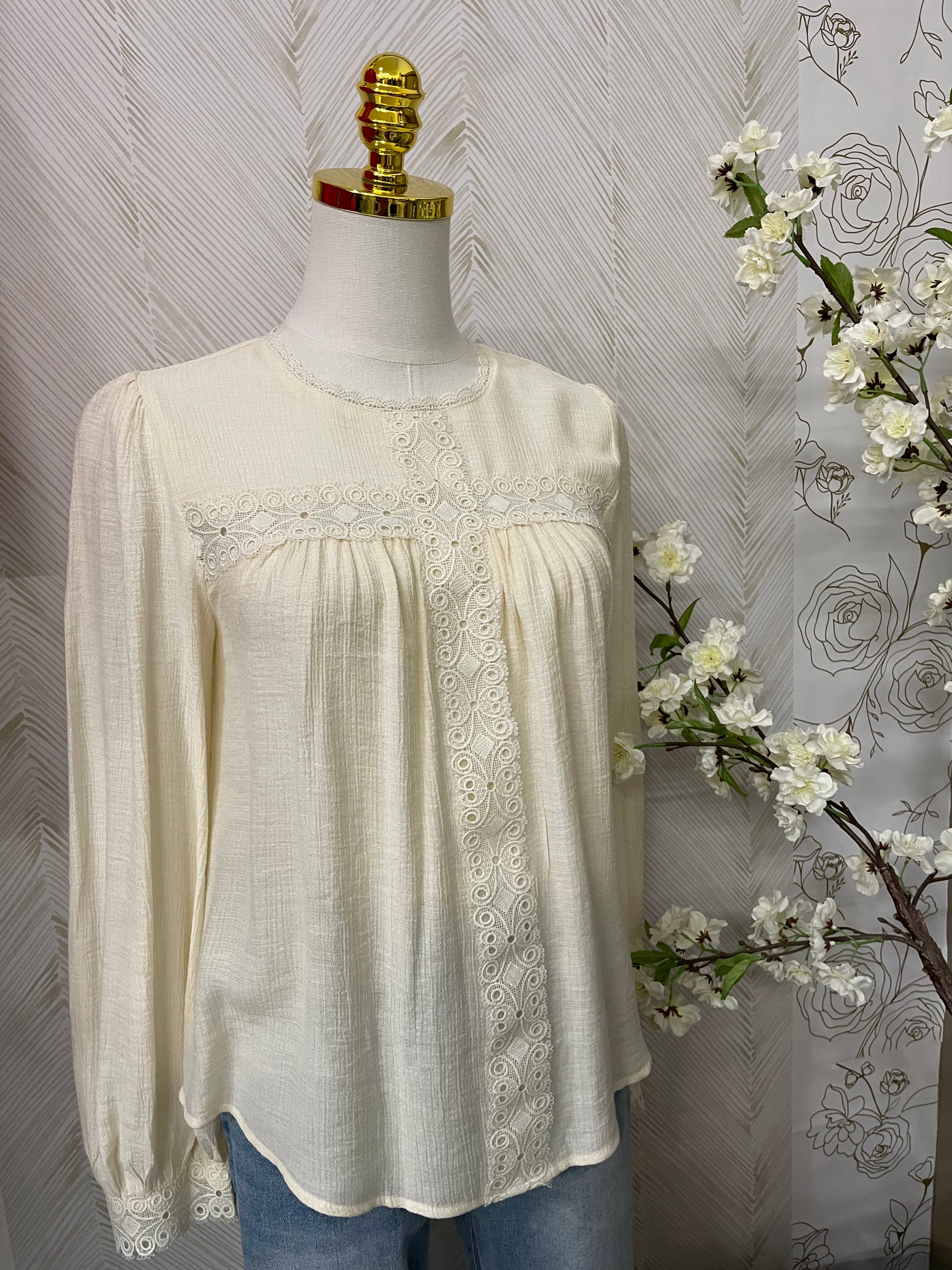 Lace detail round neck long sleeve blouse