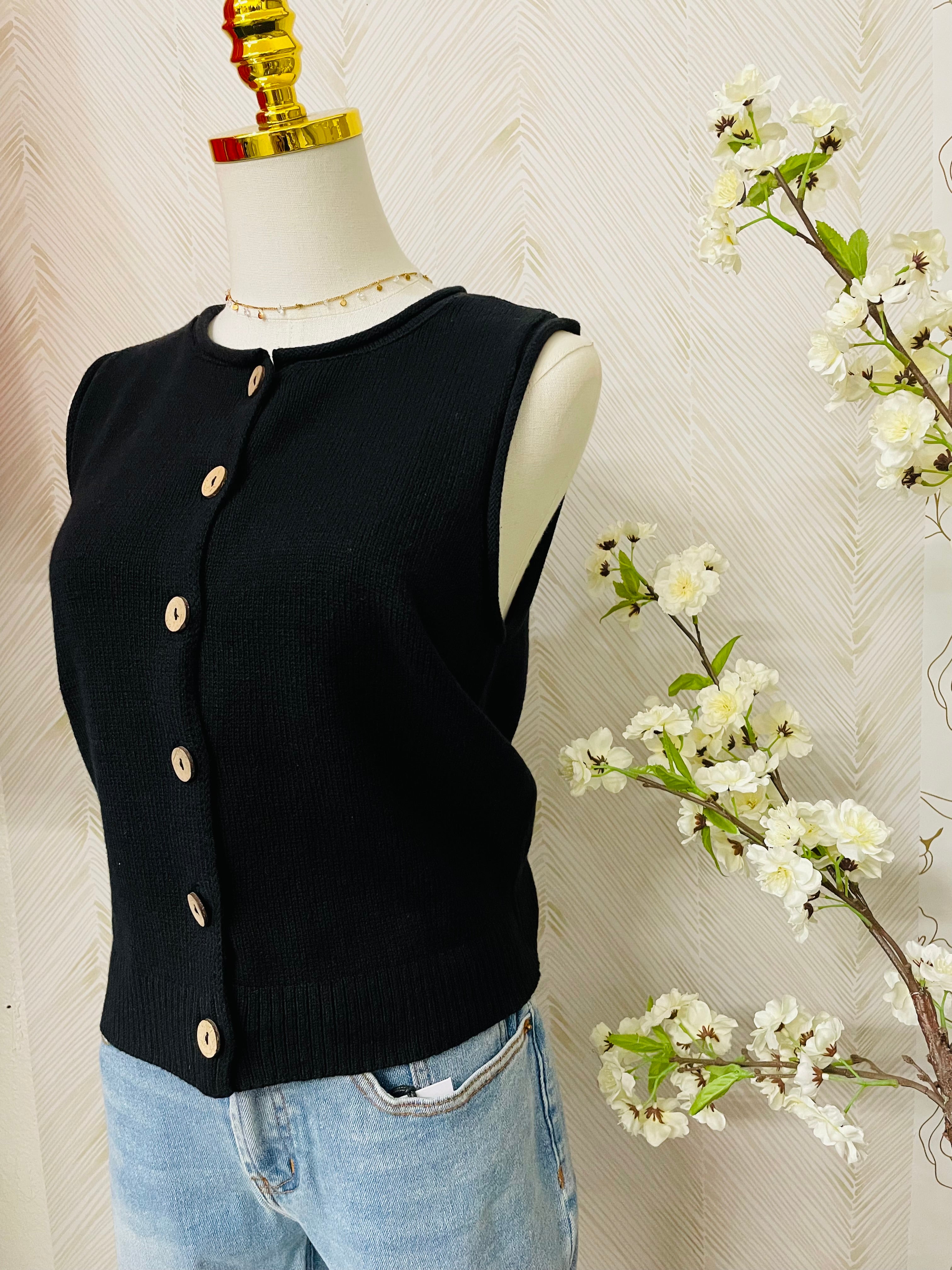 Button down knit vest
