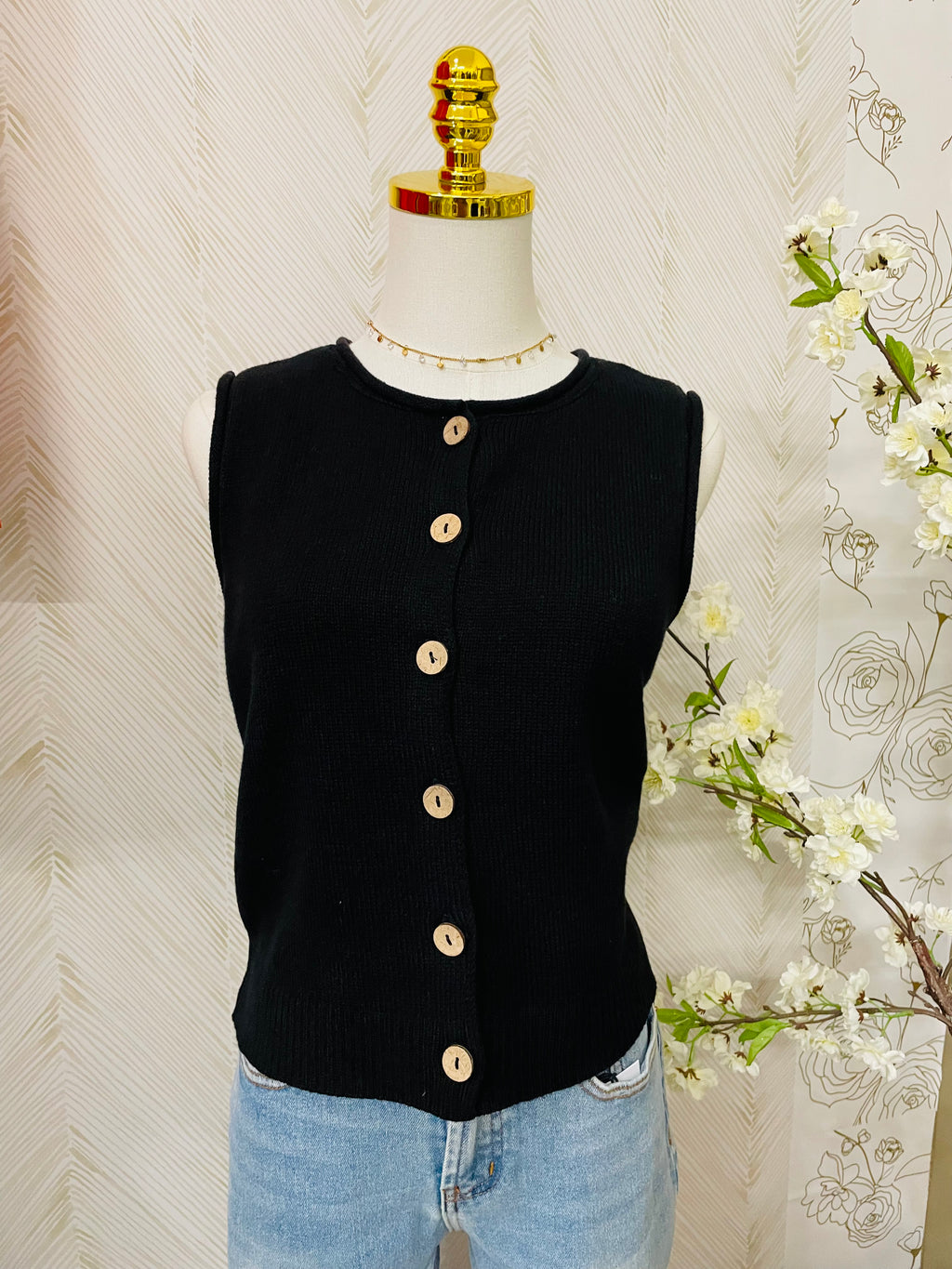 Button down knit vest