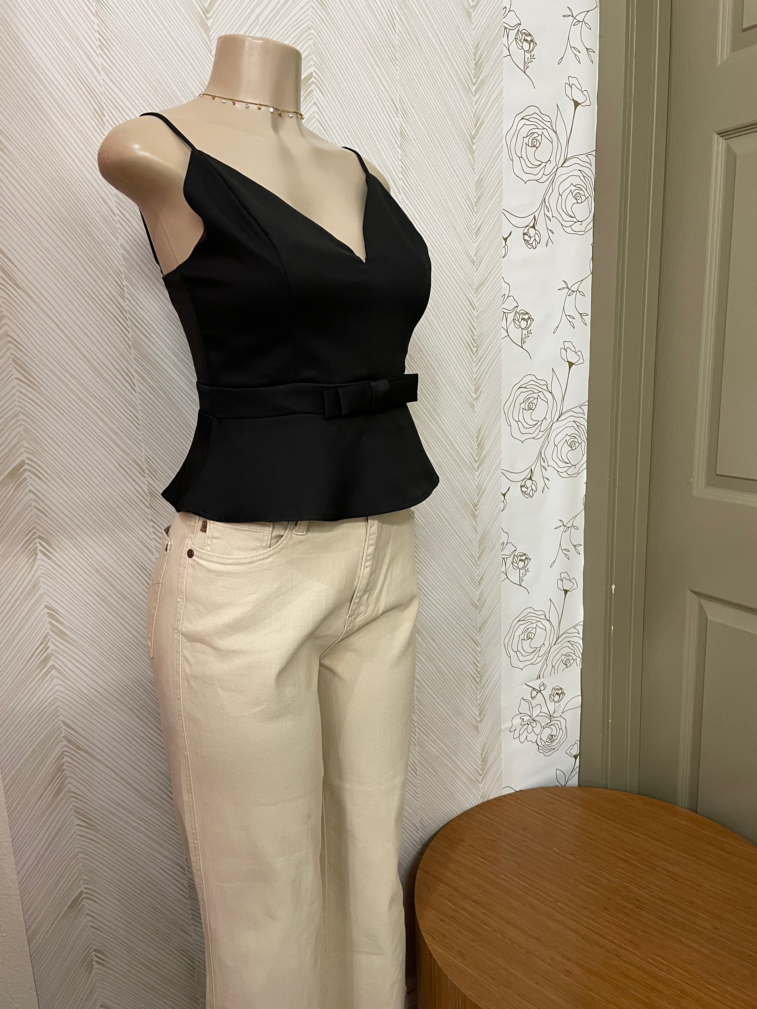 Bow belted v-neck top
