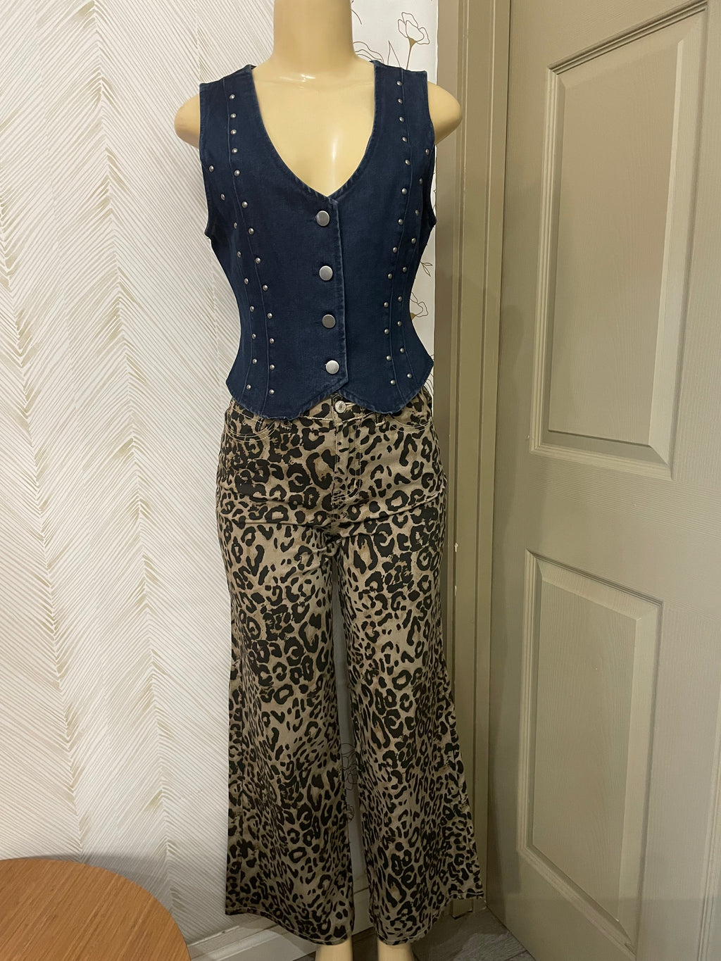 Stud detail v-neck denim vest