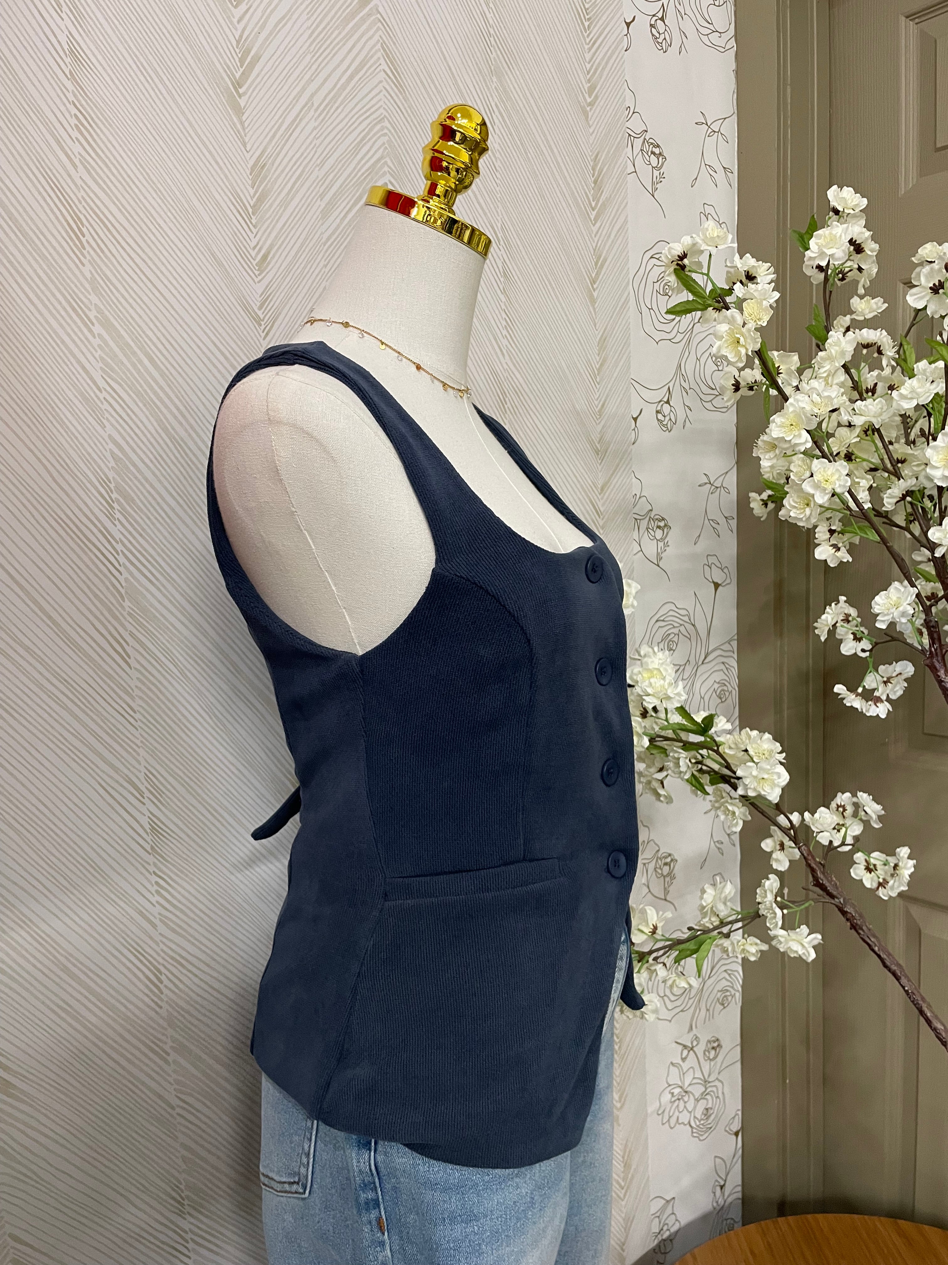 Button down vest top